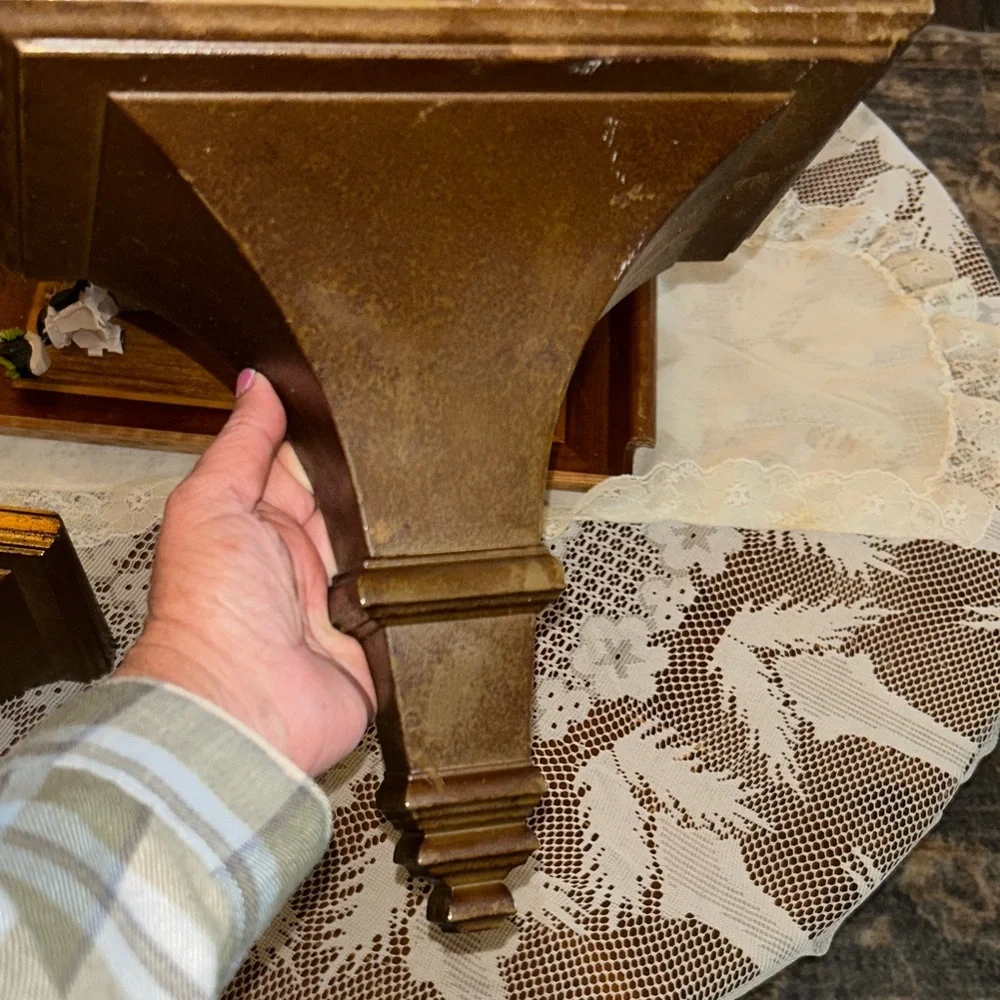 1996 vintage MCM Home interiors Gold Wall Shelf